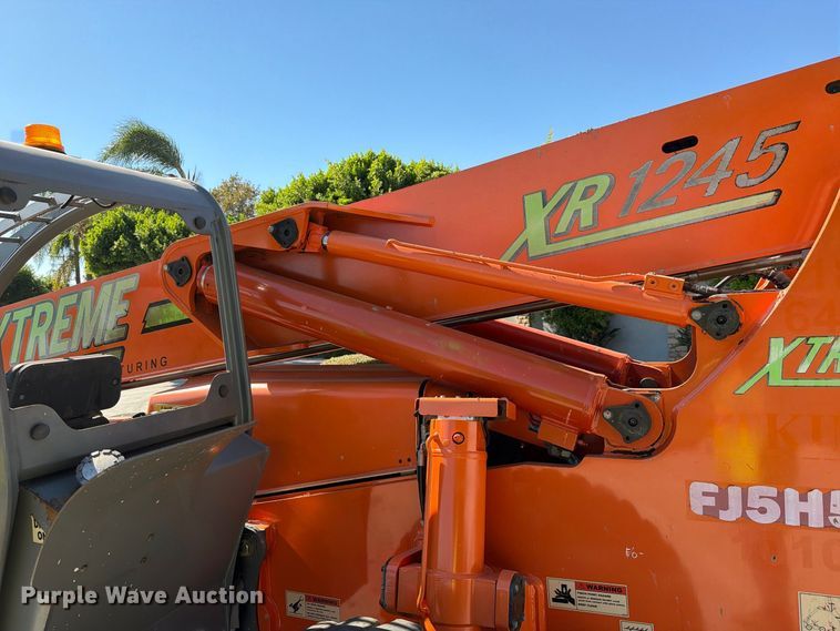 image for item FI2071 2013 Xtreme XR1245 telehandler
