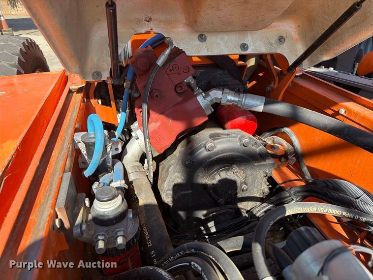 image for item FI2071 2013 Xtreme XR1245 telehandler