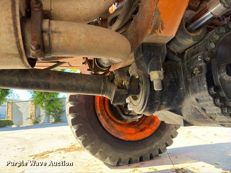 image for item FI2071 2013 Xtreme XR1245 telehandler