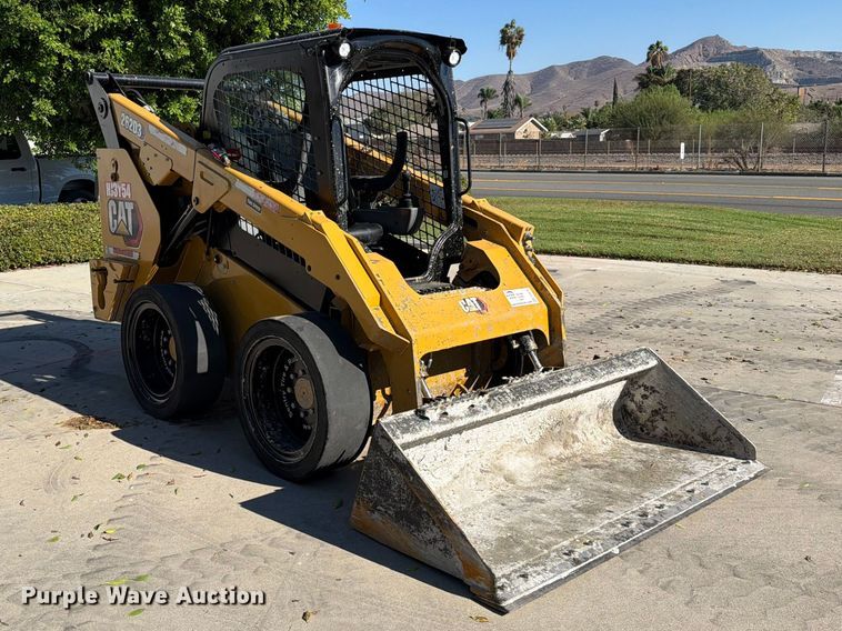 image for item FI2072 2019 Caterpillar 262D3 Skid Steer Loader