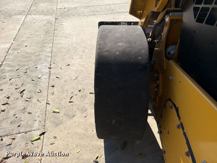 image for item FI2072 2019 Caterpillar 262D3 Skid Steer Loader