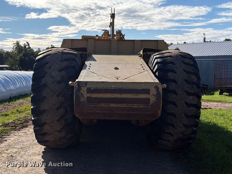 image for item FJ0529 1985 Caterpillar 621B conventional scraper 