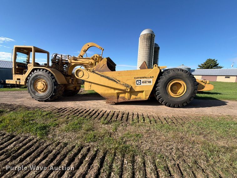 image for item FJ0529 1985 Caterpillar 621B conventional scraper 