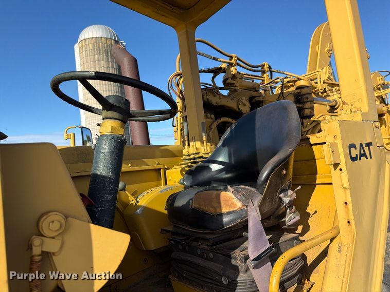 image for item FJ0529 1985 Caterpillar 621B conventional scraper 