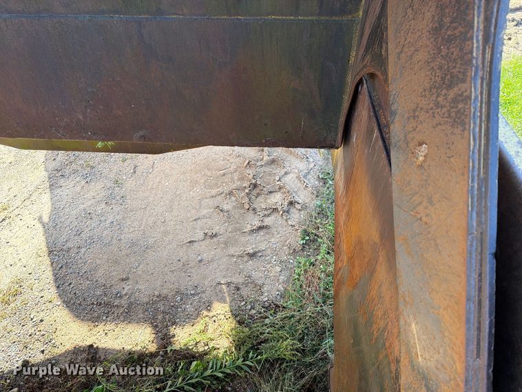 image for item FJ0529 1985 Caterpillar 621B conventional scraper 