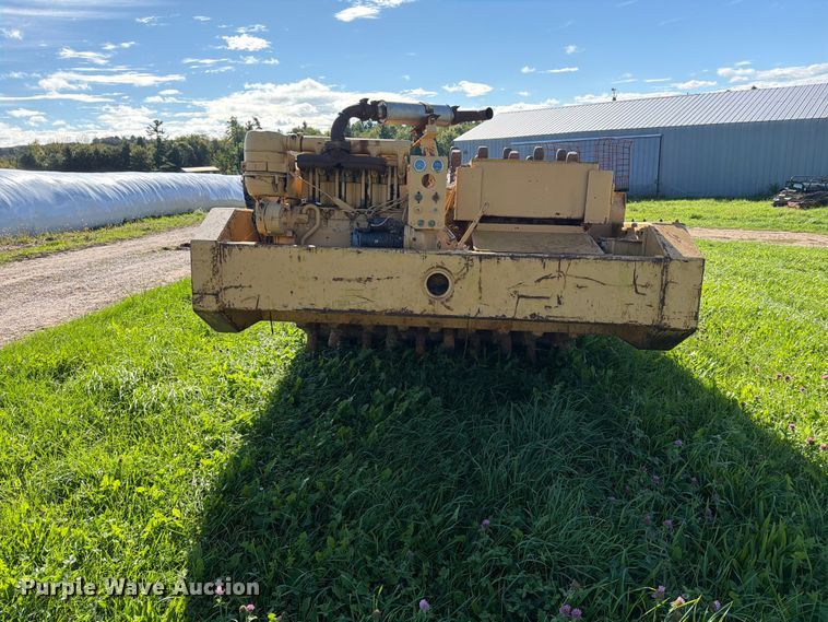 image for item FJ0530 Tampo VC-250 sheepsfoot vibratory roller