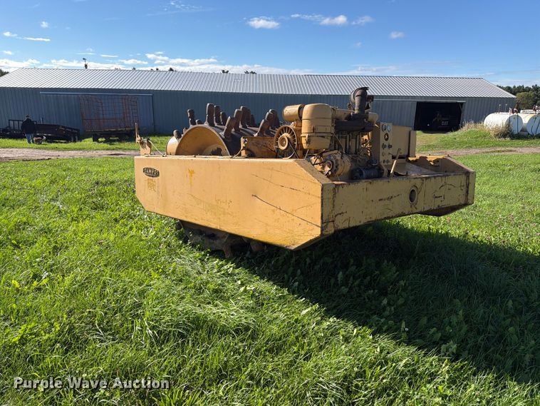 image for item FJ0530 Tampo VC-250 sheepsfoot vibratory roller