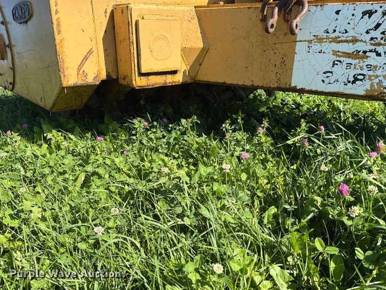 image for item FJ0530 Tampo VC-250 sheepsfoot vibratory roller