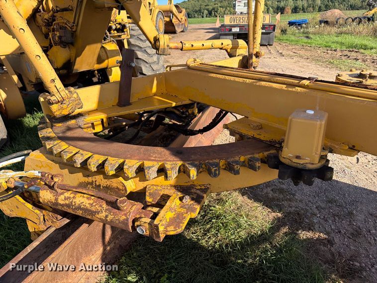 image for item FJ0531 Fiat-Allis M100 Series B motor grader