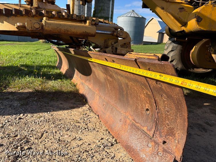 image for item FJ0531 Fiat-Allis M100 Series B motor grader