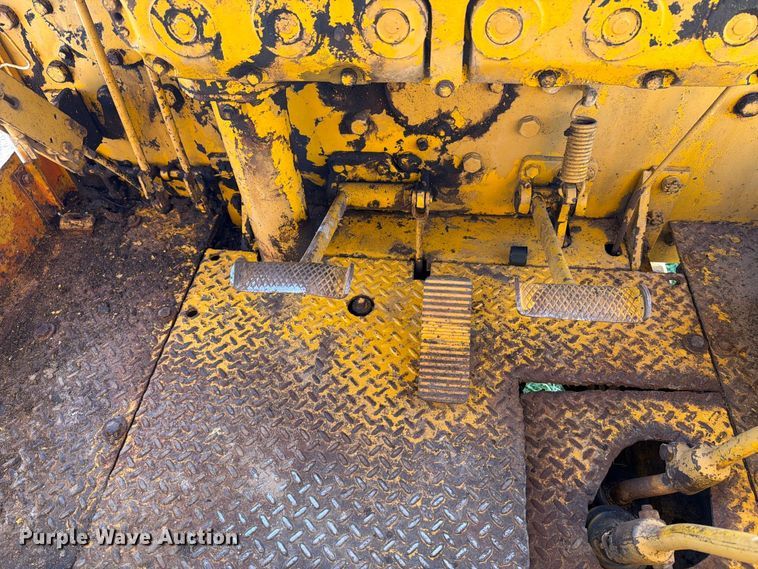 image for item FJ0531 Fiat-Allis M100 Series B motor grader
