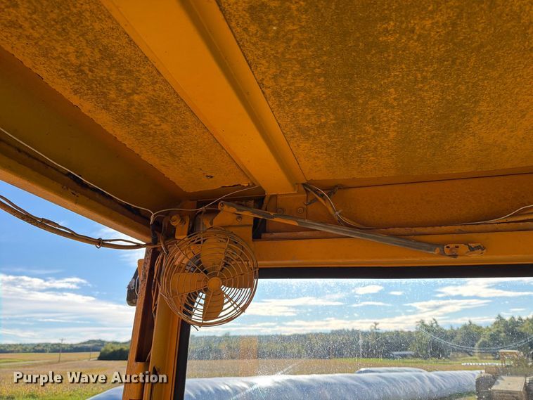 image for item FJ0531 Fiat-Allis M100 Series B motor grader