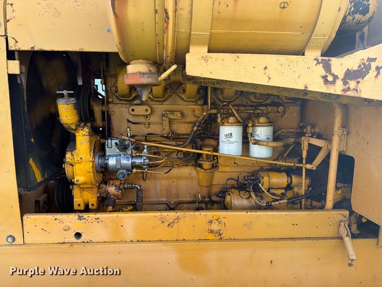 image for item FJ0531 Fiat-Allis M100 Series B motor grader