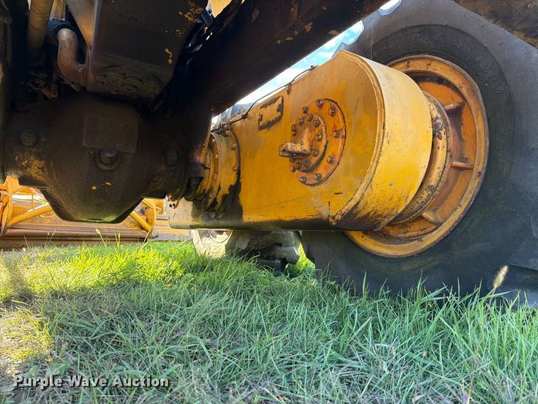 image for item FJ0531 Fiat-Allis M100 Series B motor grader