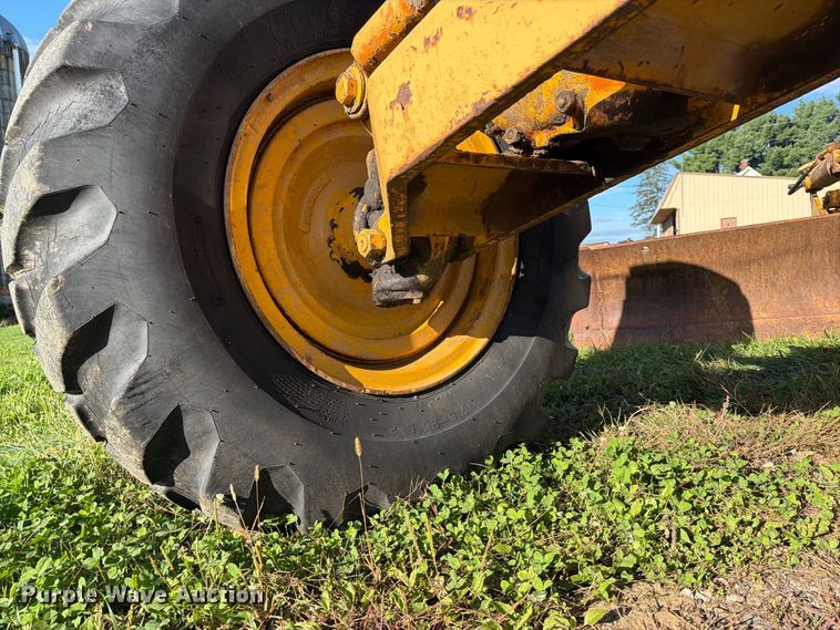 image for item FJ0531 Fiat-Allis M100 Series B motor grader