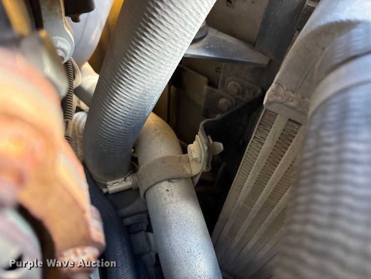 image for item FJ2010 2014 John Deere 328E skid steer loader