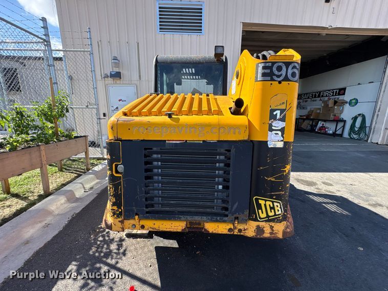 image for item FJ2011 2002 JCB 190 skid steer loader