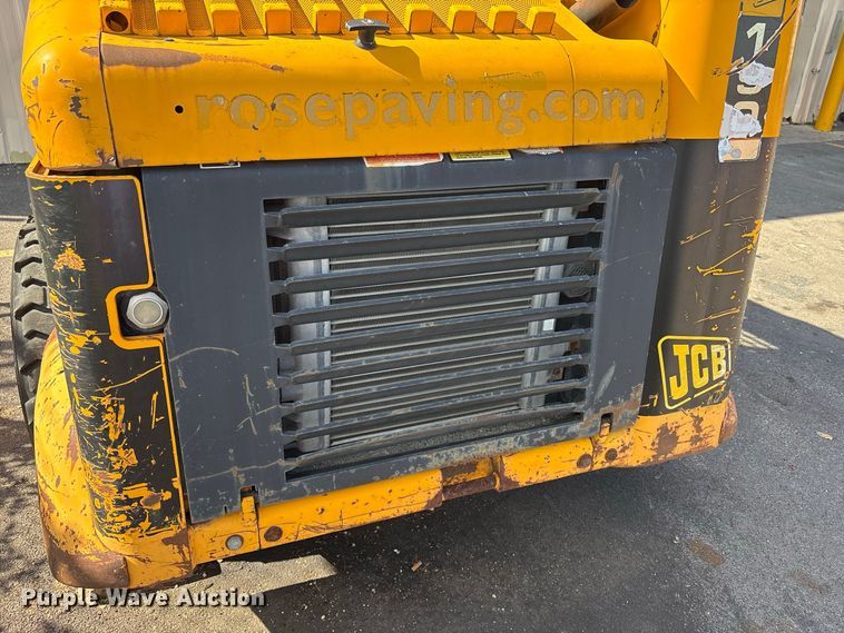 image for item FJ2011 2002 JCB 190 skid steer loader