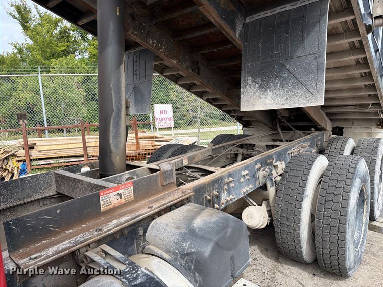 image for item FJ2012 2008 Sterling Truck L8500 Series dump truck