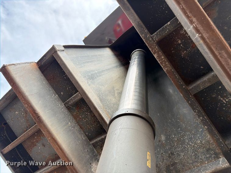 image for item FJ2012 2008 Sterling Truck L8500 Series dump truck