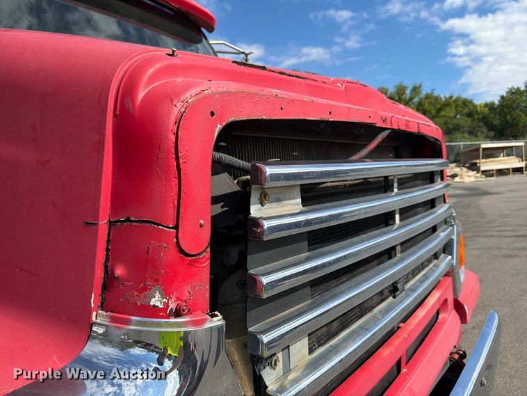 image for item FJ2014 2008 Sterling Truck L9500 Series dump truck