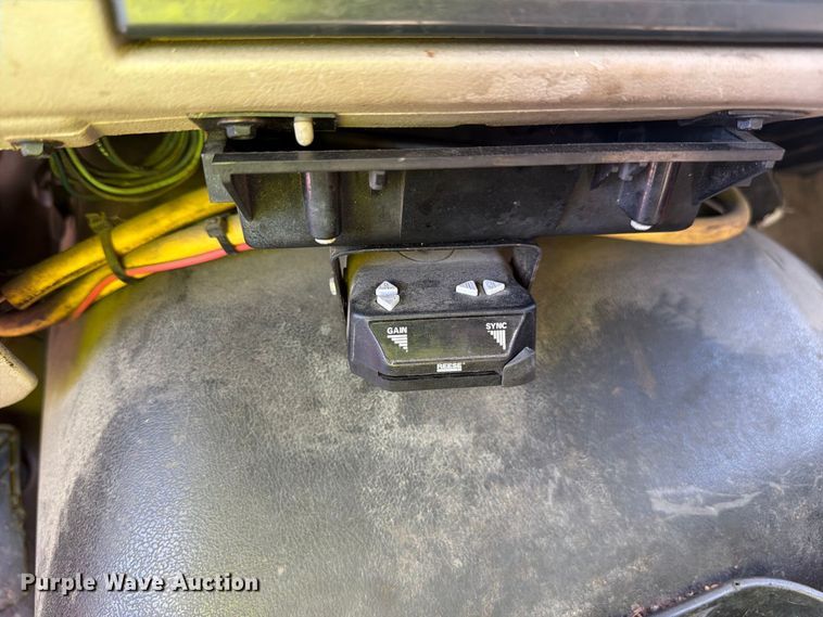 image for item FJ2014 2008 Sterling Truck L9500 Series dump truck