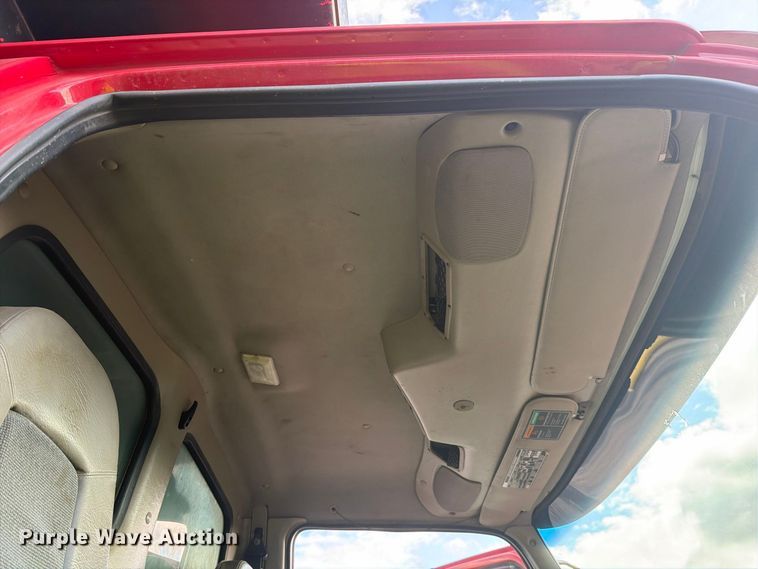 image for item FJ2014 2008 Sterling Truck L9500 Series dump truck