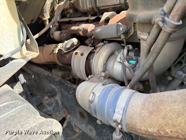 image for item FJ2014 2008 Sterling Truck L9500 Series dump truck