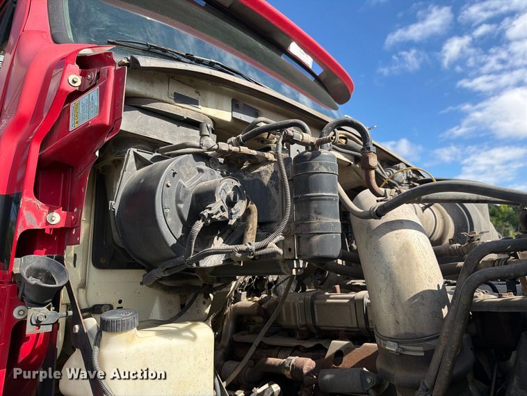 image for item FJ2014 2008 Sterling Truck L9500 Series dump truck