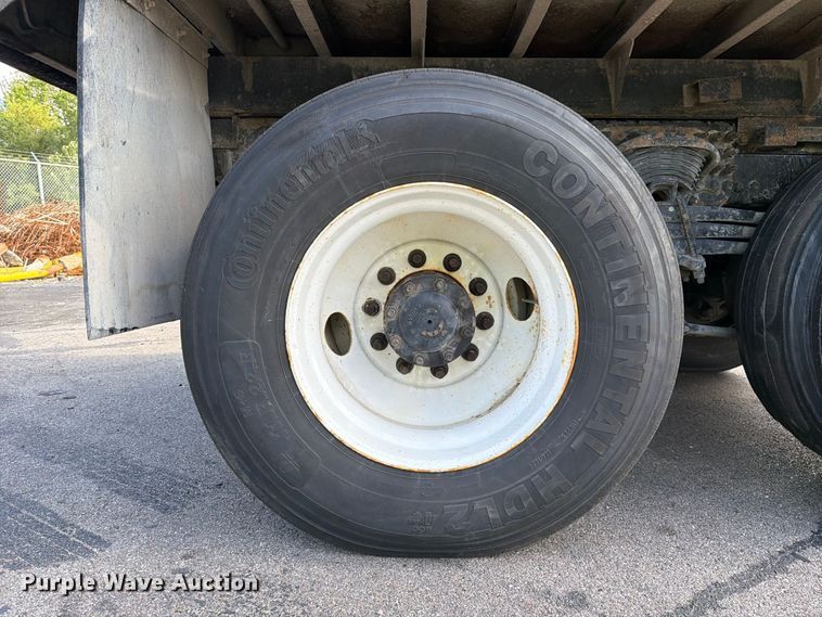 image for item FJ2014 2008 Sterling Truck L9500 Series dump truck