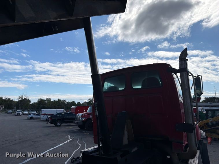 image for item FJ2014 2008 Sterling Truck L9500 Series dump truck