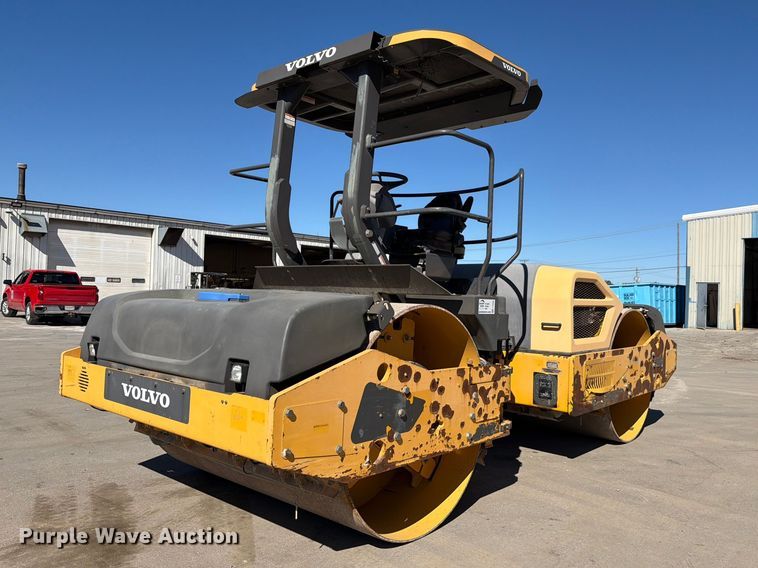 image for item FJ2030 2015 Volvo DD140B double drum vibratory roller