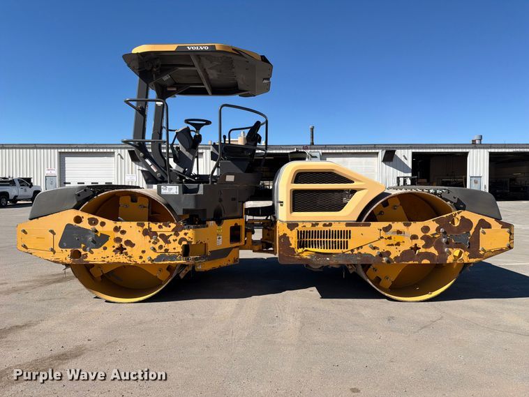 image for item FJ2030 2015 Volvo DD140B double drum vibratory roller