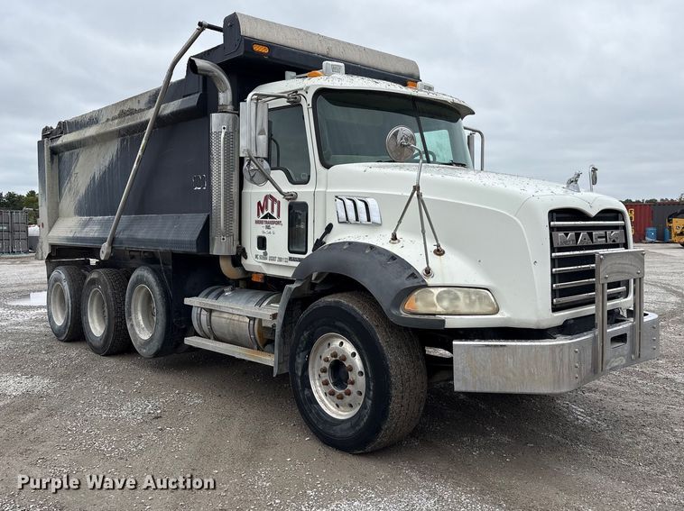 image for item FK2157 2006 Mack CT713 dump truck