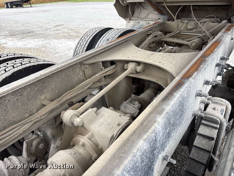 image for item FK2157 2006 Mack CT713 dump truck