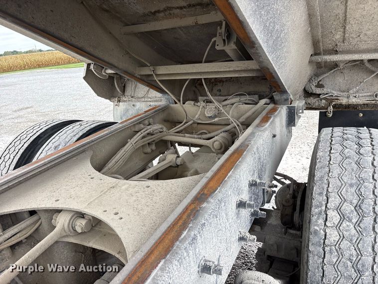 image for item FK2157 2006 Mack CT713 dump truck