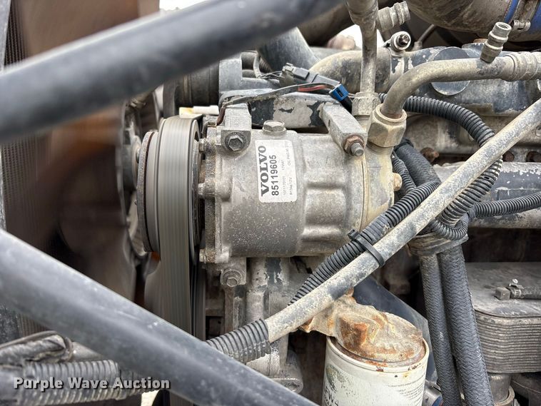 image for item FK2157 2006 Mack CT713 dump truck