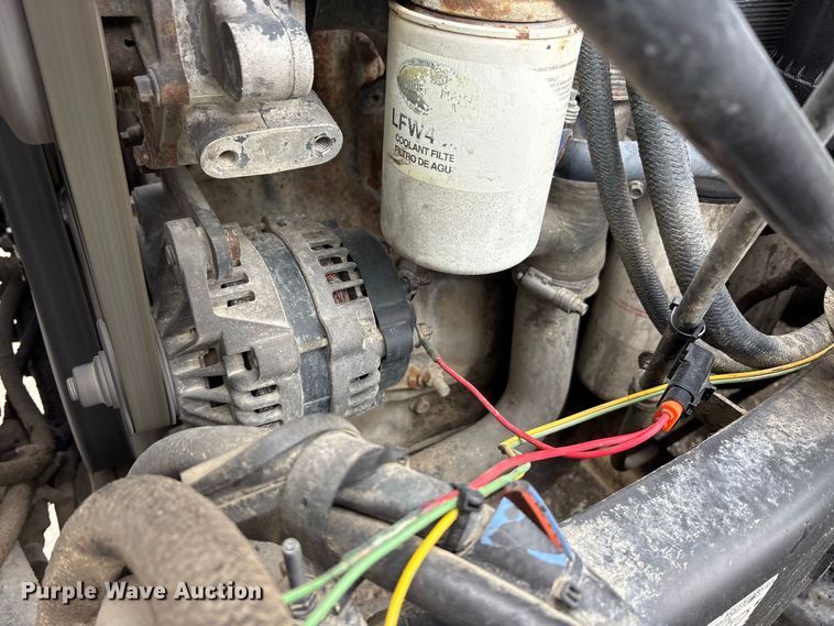 image for item FK2157 2006 Mack CT713 dump truck