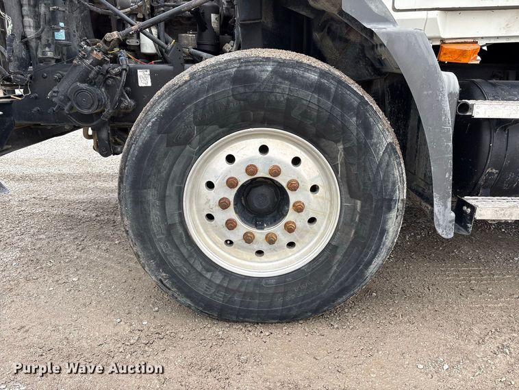 image for item FK2157 2006 Mack CT713 dump truck
