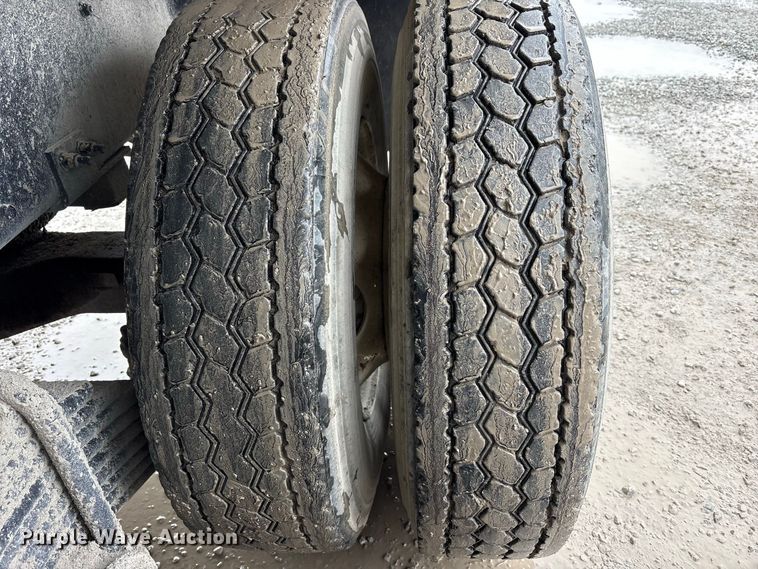 image for item FK2157 2006 Mack CT713 dump truck