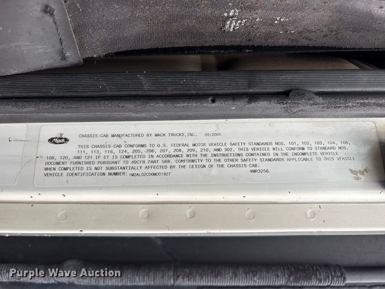image for item FK2157 2006 Mack CT713 dump truck