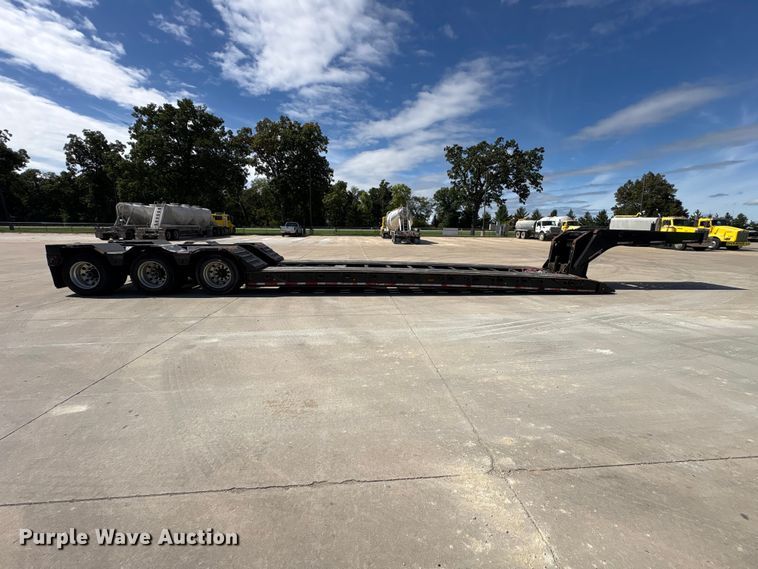 image for item FK2160 2005 Talbert lowboy equipment trailer