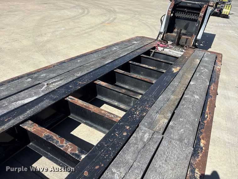 image for item FK2160 2005 Talbert lowboy equipment trailer