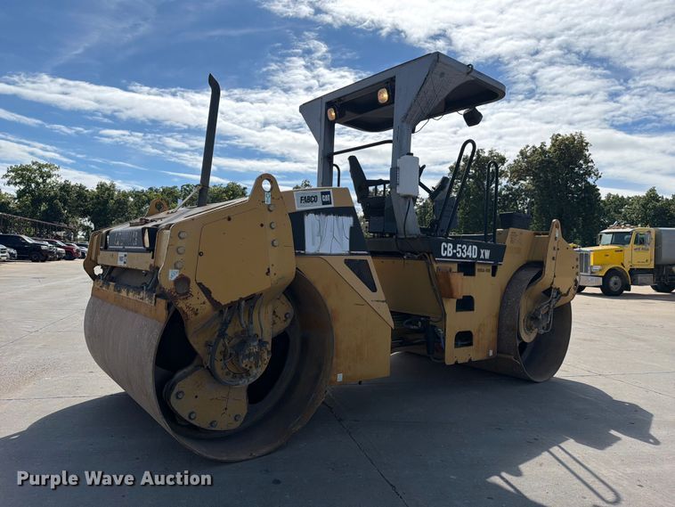 image for item FK2161 2003 Caterpillar CB-534D XW double drum vibratory roller