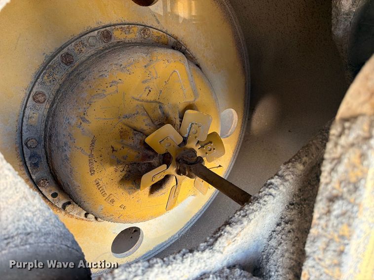 image for item FK2161 2003 Caterpillar CB-534D XW double drum vibratory roller