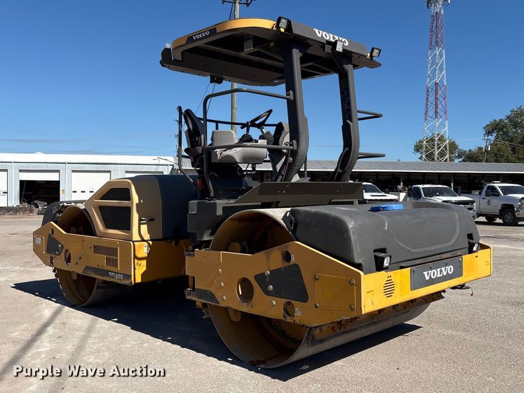 image for item FK2163 2014 Volvo DD140B double drum vibratory roller