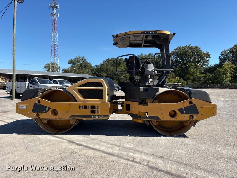 image for item FK2163 2014 Volvo DD140B double drum vibratory roller