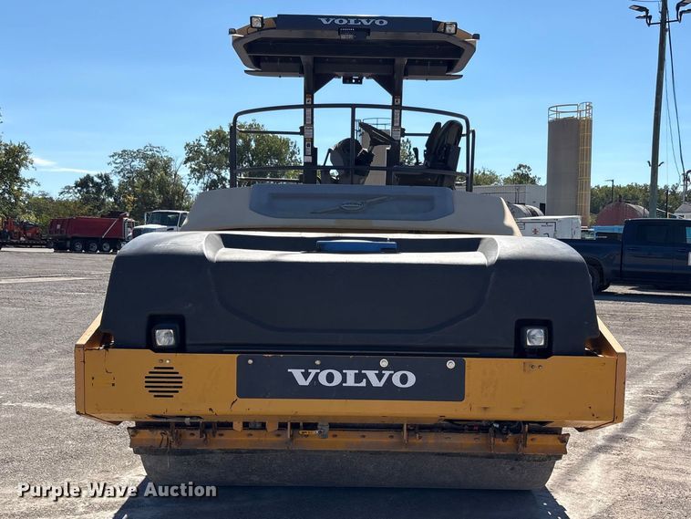 image for item FK2163 2014 Volvo DD140B double drum vibratory roller