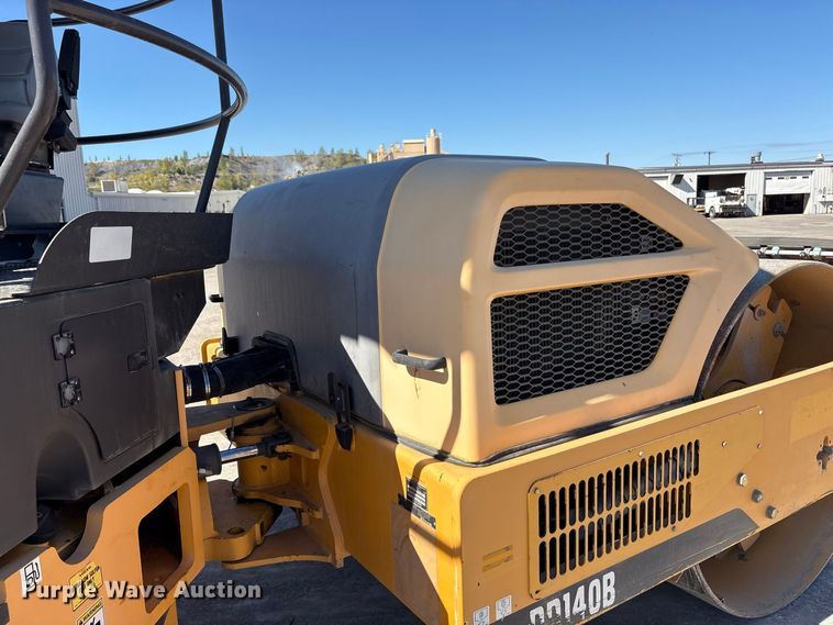 image for item FK2163 2014 Volvo DD140B double drum vibratory roller
