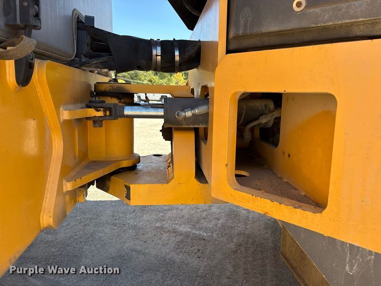 image for item FK2163 2014 Volvo DD140B double drum vibratory roller